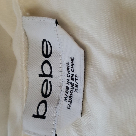 bebe Creamy Blouse SZ XS - Picture 7 of 10
